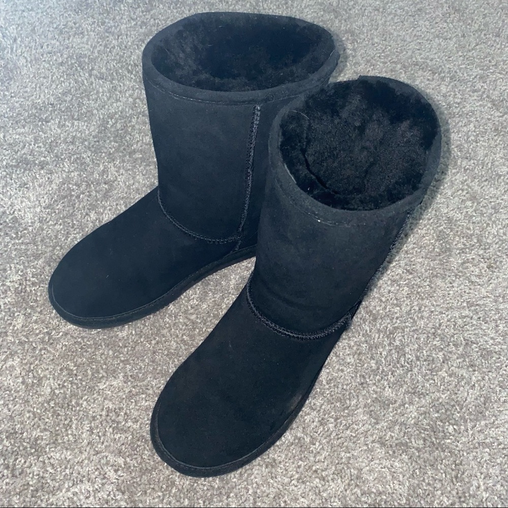 Bear Paw short boots